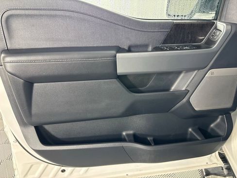 Used 2022 Ford F150 Lariat w/ Max Trailer Tow Package image 9