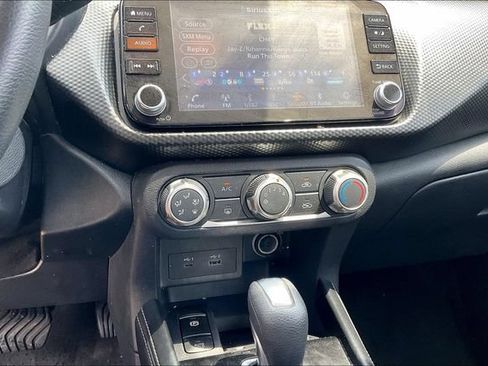 Used 2024 Nissan Kicks SV FWD image 14