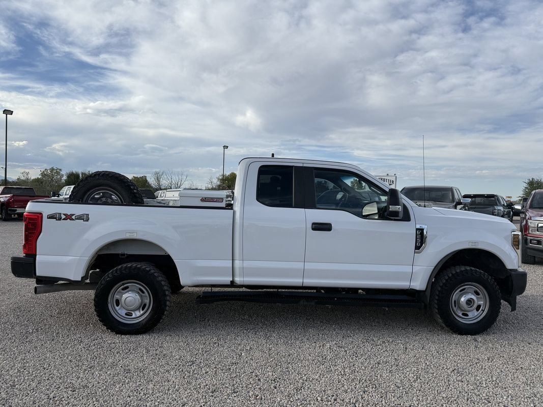 Used 2019 Ford F250 XL w/ Power Equipment Group AWD/4WD image 12