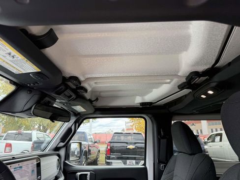New 2026 Jeep Wrangler Sport AWD/4WD image 5