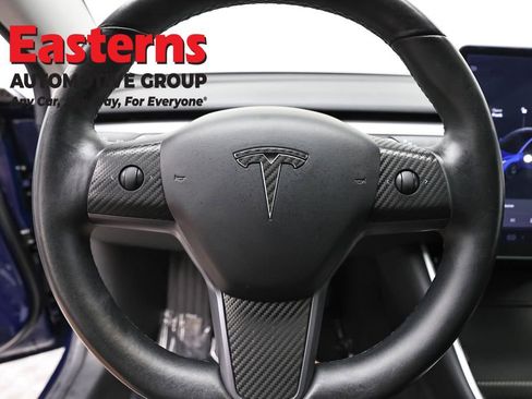 Used 2018 Tesla Model 3 Long Range RWD image 10
