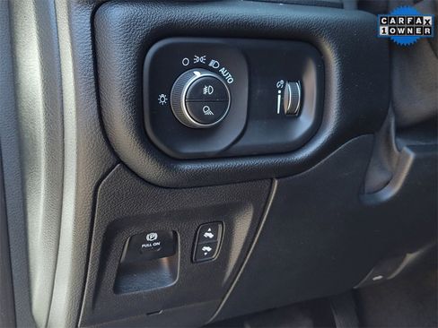 Used 2020 RAM 1500 Big Horn image 18