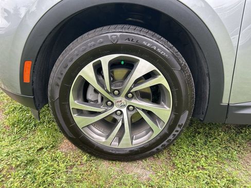 Used 2023 Buick Envision Essence image 46