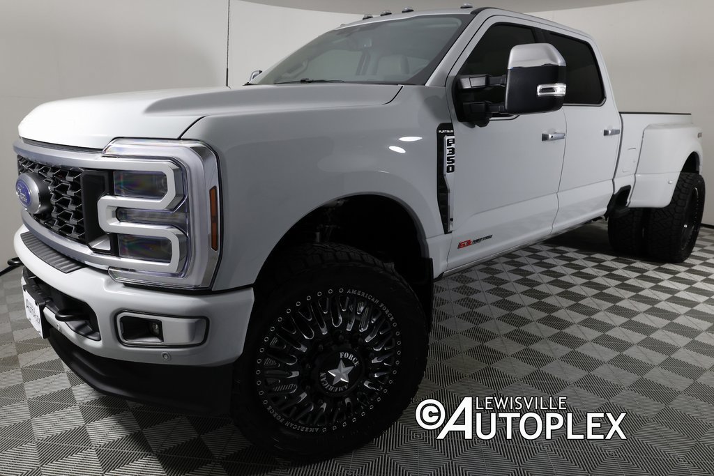 Used 2025 Ford F350 Platinum w/ Platinum Plus Package AWD/4WD image 1