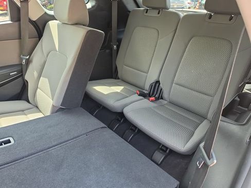 Used 2018 Hyundai Santa Fe SE AWD/4WD image 22