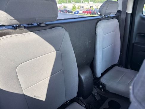 Used 2022 GMC Canyon Elevation Standard w/ Convenience Package AWD/4WD image 14