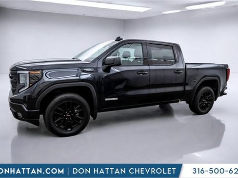 Used 2022 GMC Sierra 1500 Elevation image 2