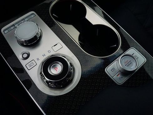 New 2026 Genesis GV80 3.5T e-SC image 10