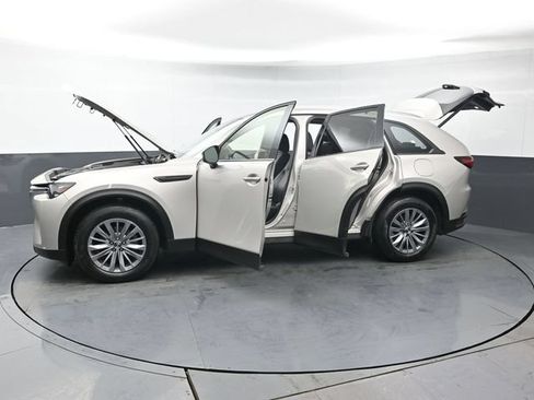 Used 2024 MAZDA CX-90 3.3 Turbo w/ Preferred Plus AWD/4WD image 44