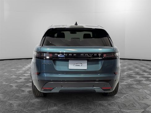 New 2026 Land Rover Range Rover Velar Dynamic SE image 4