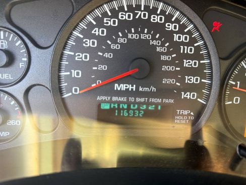 Used 2003 Chevrolet Monte Carlo SS w/ Preferred Equipment Group FWD image 23