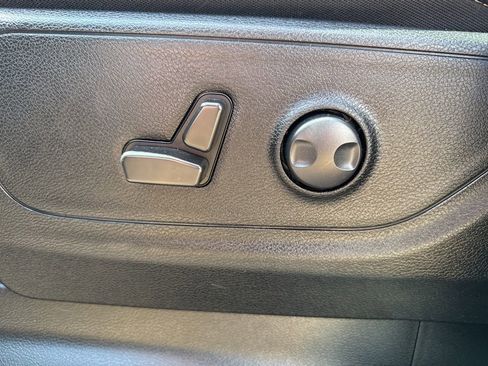 Used 2022 RAM 1500 Big Horn AWD/4WD image 23