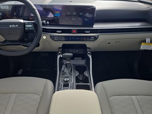 New 2026 Kia Sorento S image 16