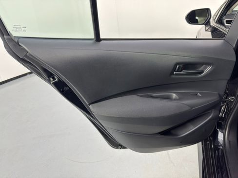 Used 2023 Toyota Corolla LE image 39