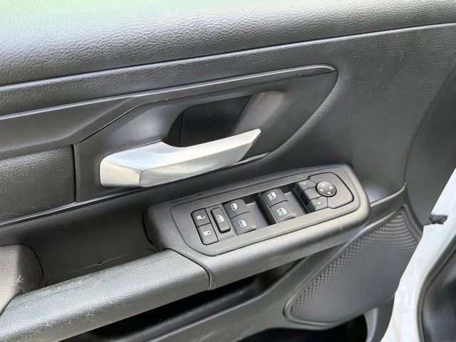 Used 2025 RAM 1500 Tradesman w/ Night Edition AWD/4WD image 23