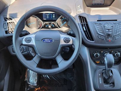 Used 2015 Ford Escape SE