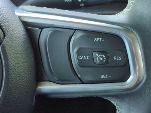 Used 2023 Jeep Wrangler Unlimited Sahara AWD/4WD image 24