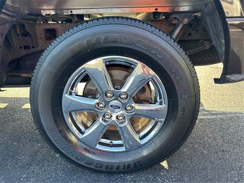 Certified 2018 Ford F150 XLT w/ Equipment Group 302A Luxury image 14