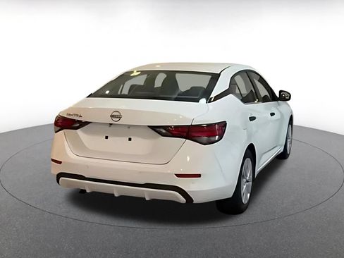 Used 2025 Nissan Sentra S FWD image 14