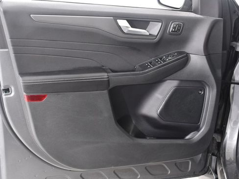 Used 2023 Ford Escape Active w/ Tech Pack #2 AWD/4WD image 25