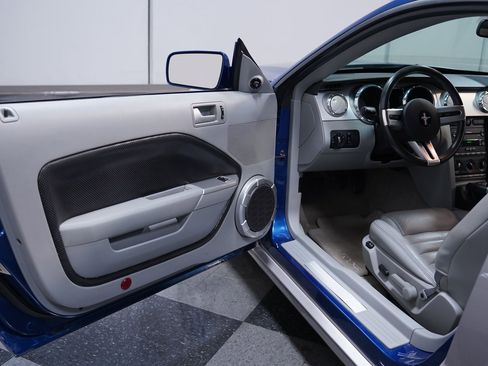 Used 2007 Ford Mustang GT image 31