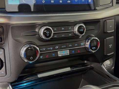 Used 2021 Ford F150 Lariat w/ Equipment Group 502A High image 15