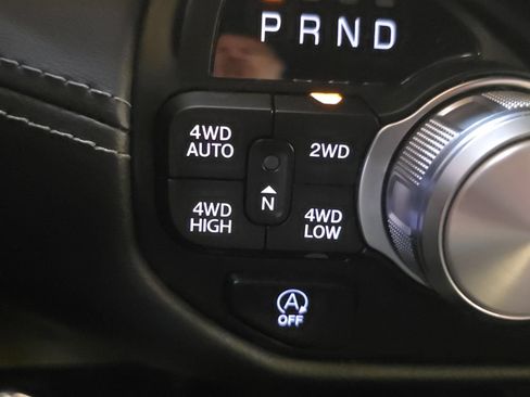 Used 2023 RAM 1500 Limited AWD/4WD image 32
