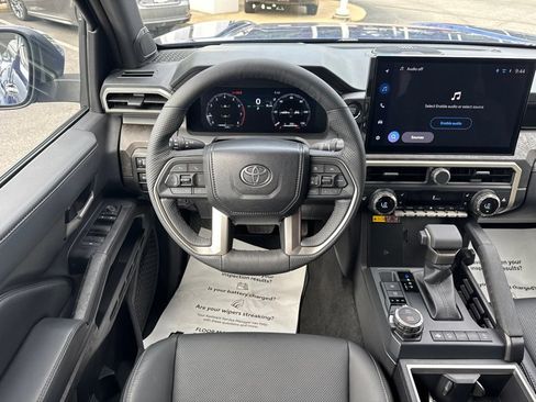 Certified 2025 Toyota Tacoma Limited w/ Tow Tech Package AWD/4WD image 31