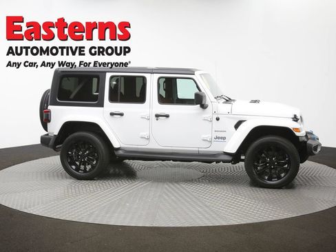 Used 2023 Jeep Wrangler Unlimited Sahara AWD/4WD image 50