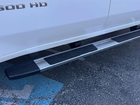 Used 2024 Chevrolet Silverado 2500 LT image 23