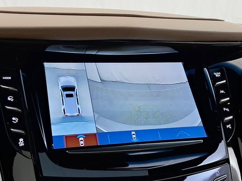 Used 2020 Cadillac Escalade ESV Platinum image 28