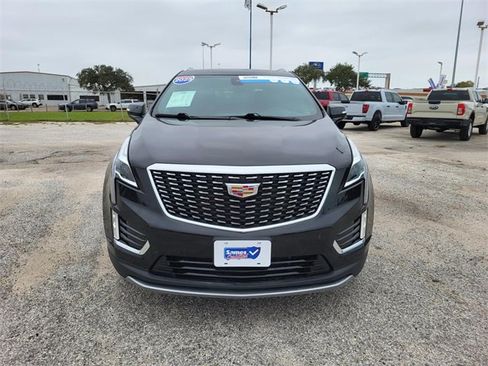 Used 2025 Cadillac XT5 Premium Luxury image 18