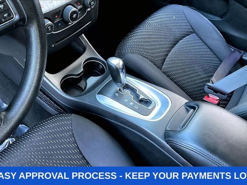 Used 2017 Dodge Journey SE FWD image 22