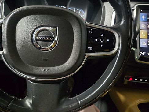 Used 2016 Volvo XC90 T6 Momentum w/ Momentum Plus Package image 25