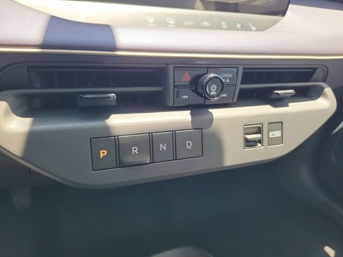 New 2026 Nissan Leaf Platinum+ FWD image 14