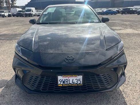 Used 2026 Toyota Camry SE FWD image 2
