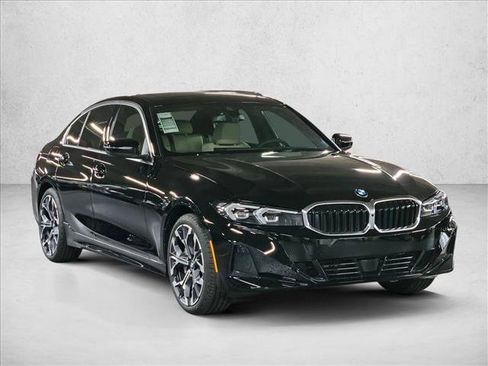 Used 2026 BMW 330i Sedan RWD image 3