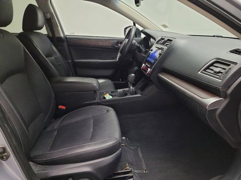 Used 2018 Subaru Outback 2.5i Limited AWD/4WD image 21