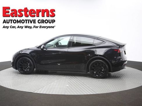 Used 2021 Tesla Model Y Long Range AWD/4WD image 55
