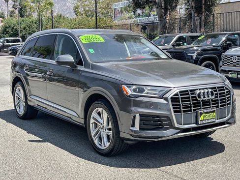 Used 2021 Audi Q7 2.0T Premium w/ Convenience Package AWD/4WD image 3