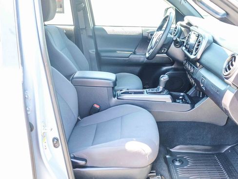 Certified 2019 Toyota Tacoma TRD Sport w/ Technology Package RWD image 20