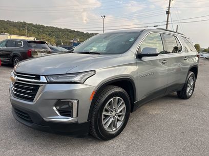 Used 2023 Chevrolet Traverse LT