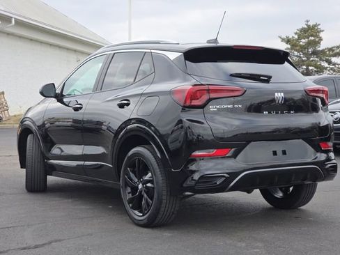 Used 2024 Buick Encore GX Sport Touring image 20