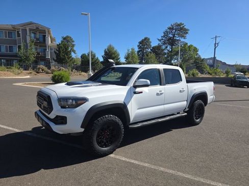 Used 2019 Toyota Tacoma TRD Pro w/ Desert Air Intake Package AWD/4WD image 7