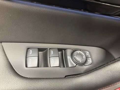 Used 2022 Chevrolet Blazer RS w/ Enhanced Convenience Package FWD image 37