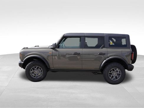 New 2025 Ford Bronco Badlands AWD/4WD image 6