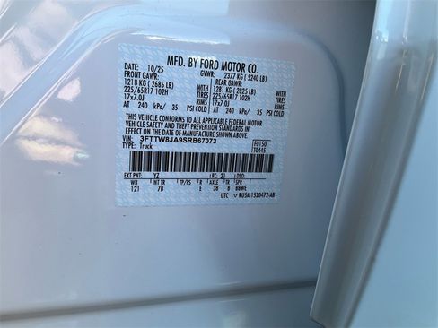 New 2025 Ford Maverick XLT w/ XLT Luxury Package image 13