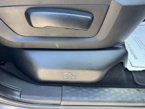 Used 2017 RAM 1500 Express image 60