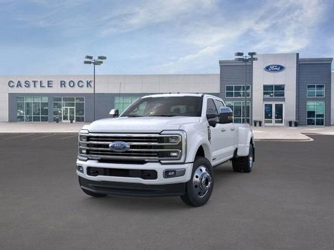 New 2026 Ford F450 Platinum w/ Platinum Plus Package image 2
