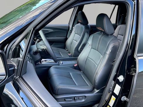 Used 2022 Honda Pilot TrailSport image 17